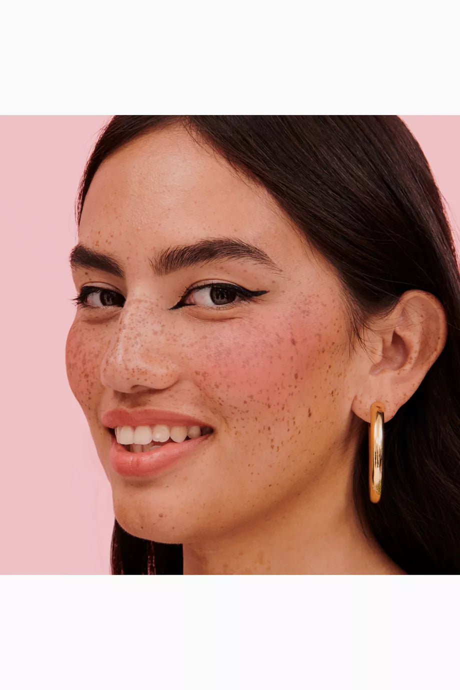 Benefit Shellie Medium Pink