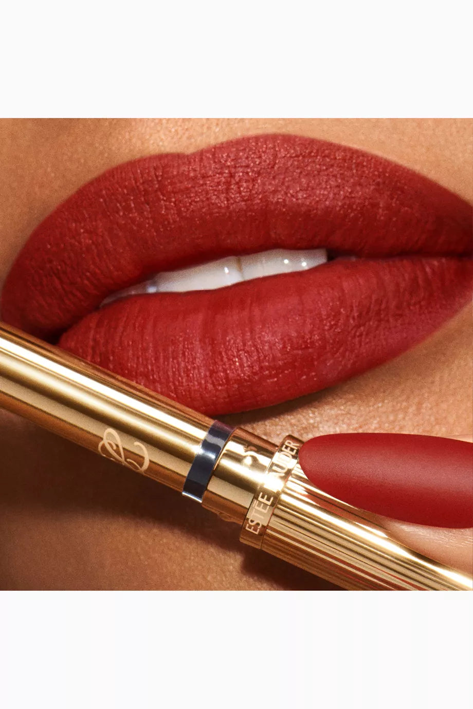 115 Off The Record Pure Color Explicit Silk Matte Lipstick, 7g